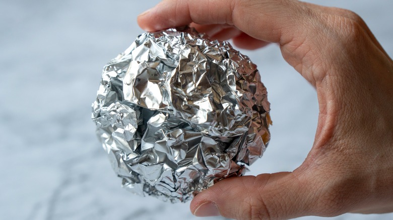 Ball of aluminum foil