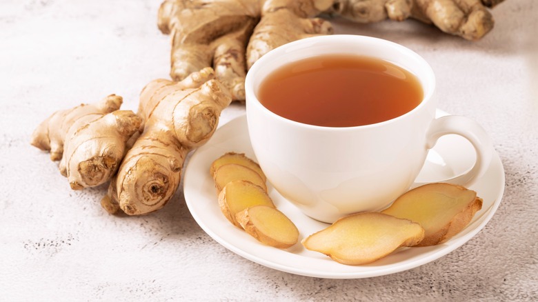 Ginger tea and root