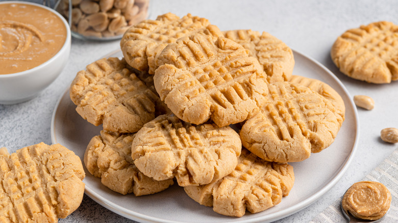 Plate of peanut butter cookies