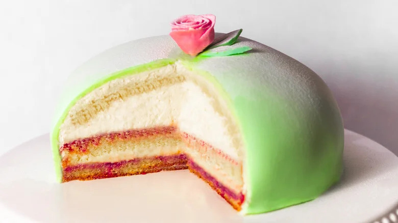 Cut open princess cake 