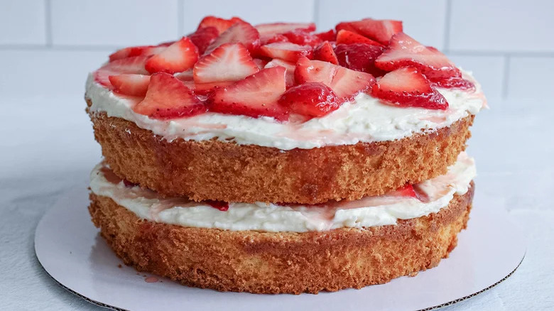 Strawberry sponge cake on plate