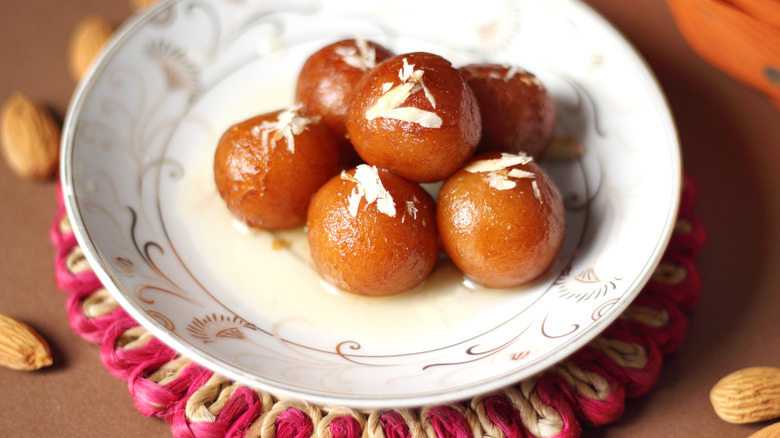 gulab jamun on plate