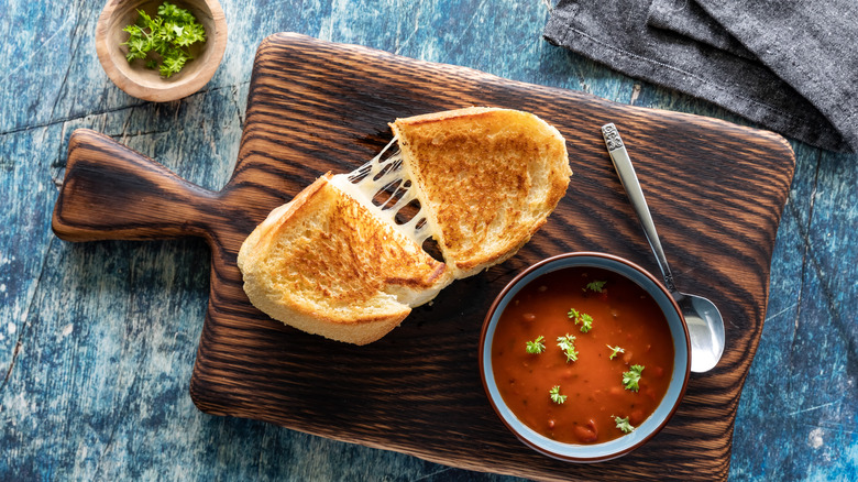 Grilled cheese with tomato soup