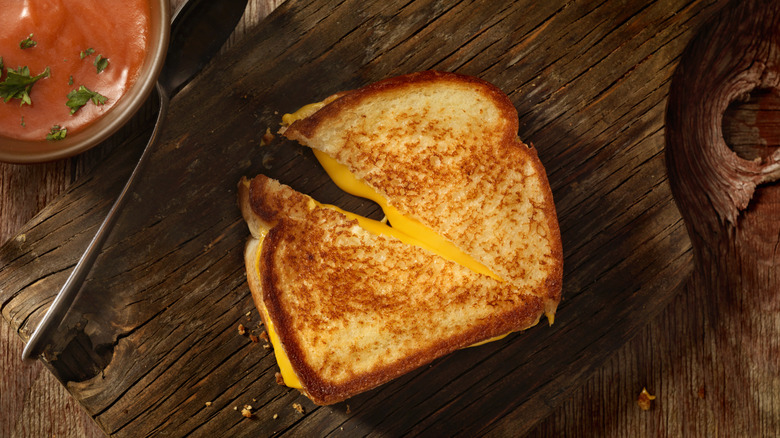 Gooey grilled cheese sandwich