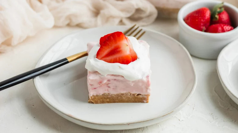 Strawberry Cheesecake Bars