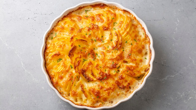 potatoes au gratin in dish