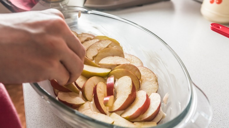 apples in glass bakeware