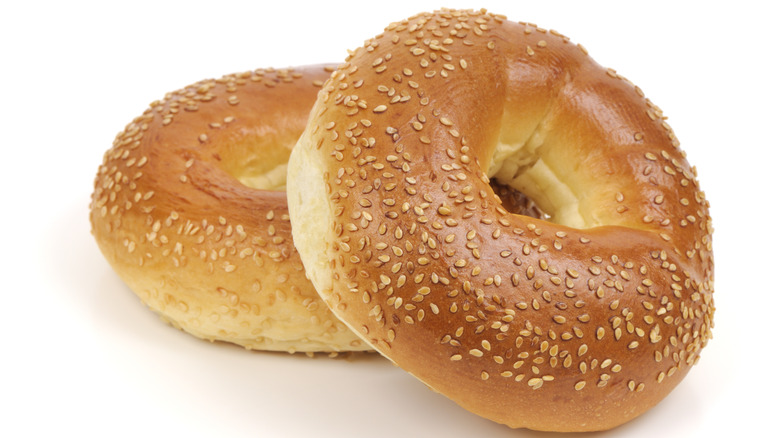 sesame seed bagels