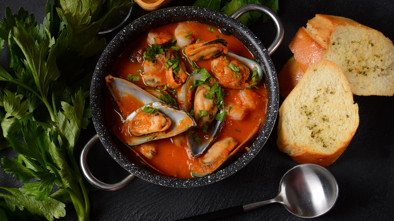 bouillabaisse mussel stew with bread