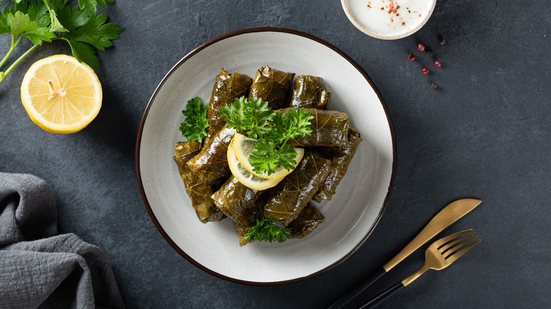 Dolma with lemon wedges