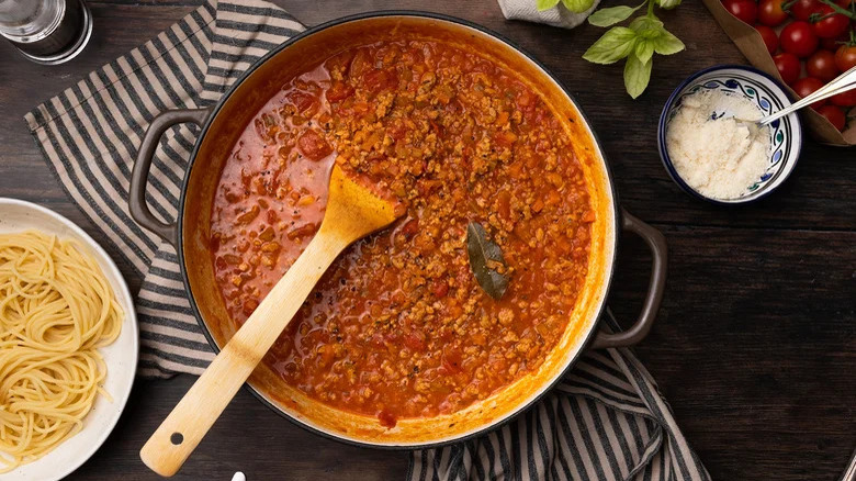 Pot of turkey bolognese