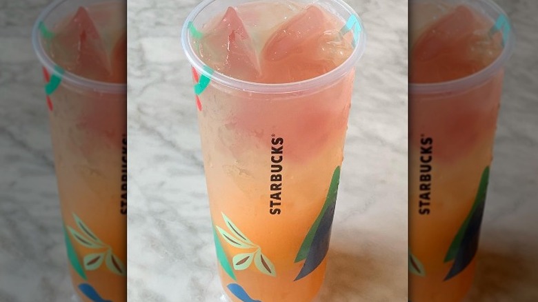 Starbucks Peach Shrub Fizz 