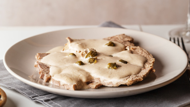 vitello tonnato on plate