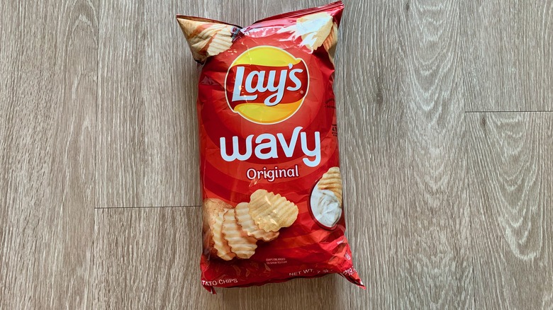 Lays Wavy Potato Chips