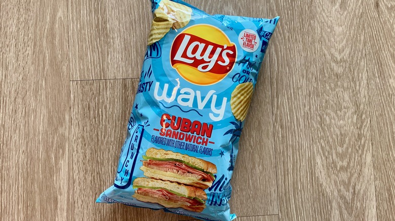 Lays Wavy Cuban Sandwich Chips