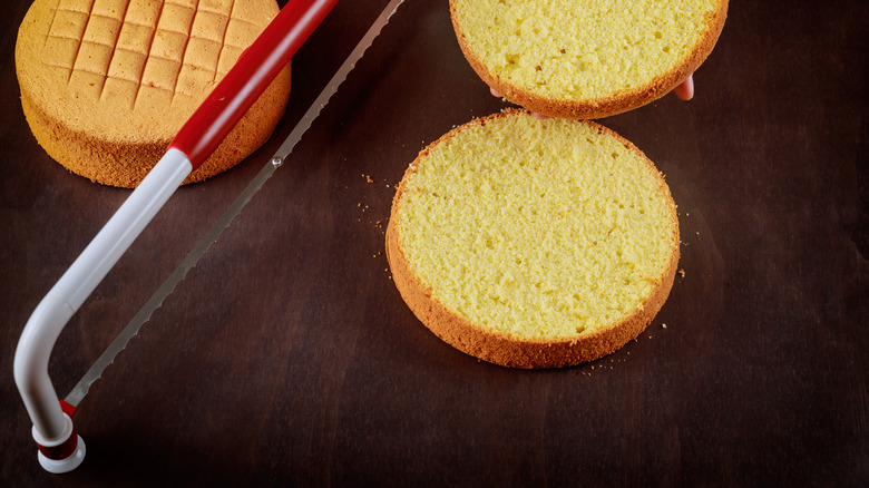 Serrated knife to cut cake layers