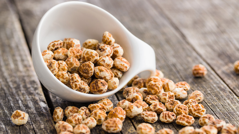 tiger nuts in bowl