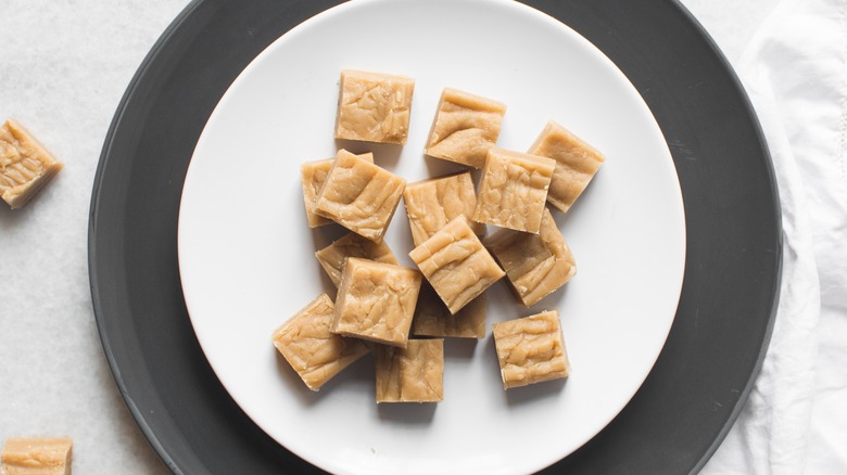 Peanut butter fudge cubes