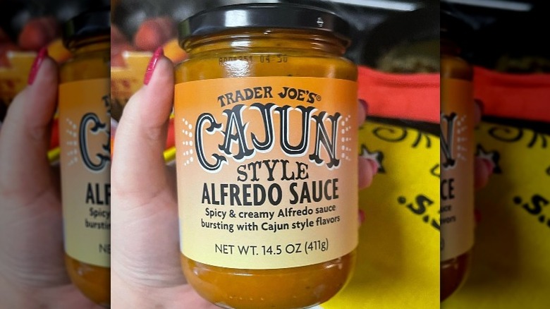 Cajun style alfredo sauce jar