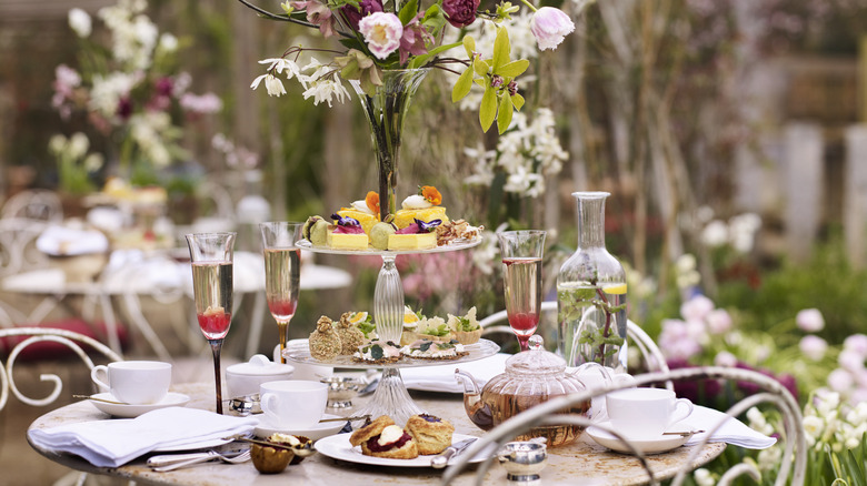 Afternoon tea in nursery setting 