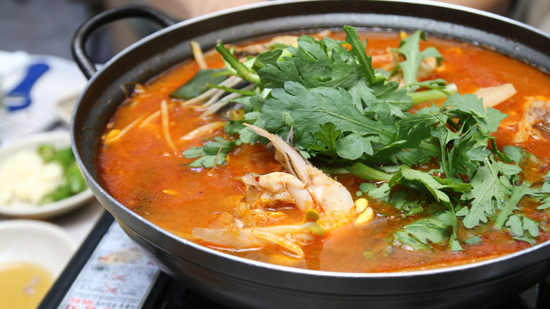 20 Popular Fish Soups And Stews From Around The World