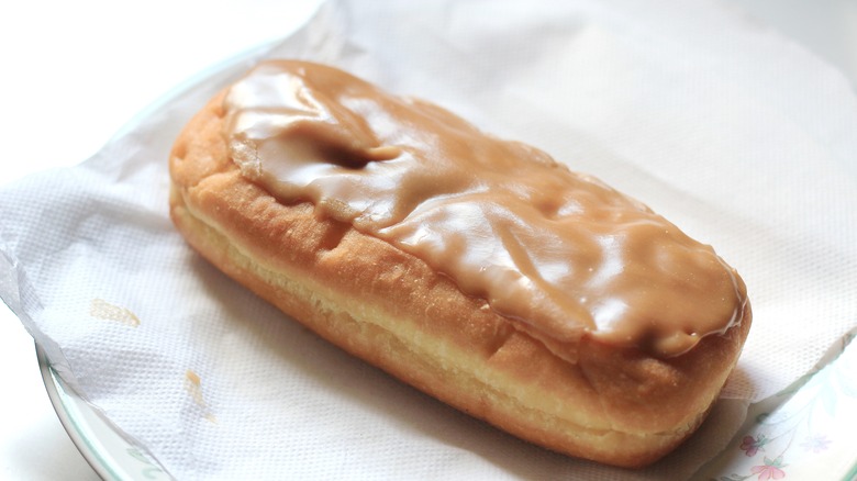 Maple bar donut