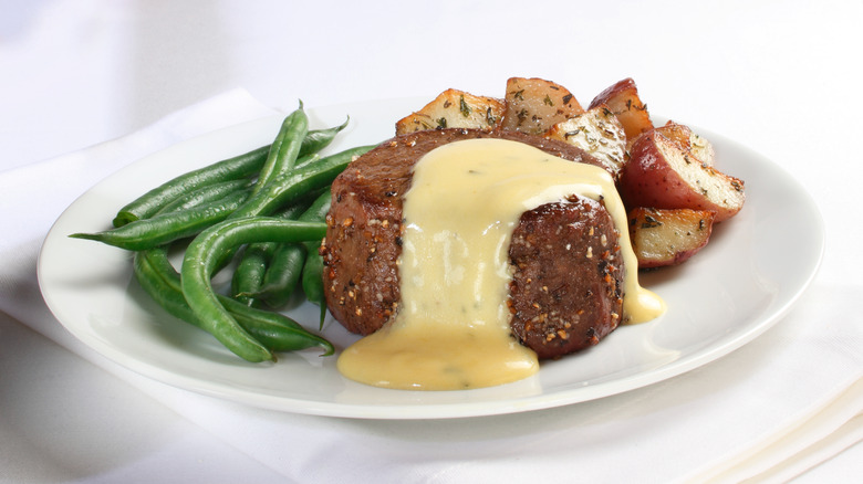 Plate of food with béarnaise sauce