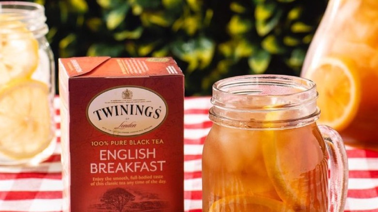 Twinings English Breakfast tea