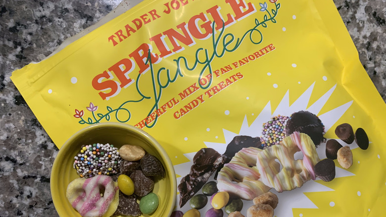 trader joe's springle jangle mix