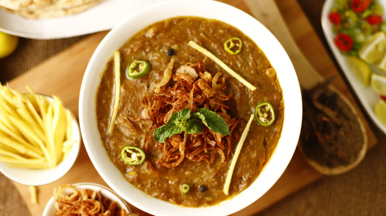 Pakistani haleem in white bowl