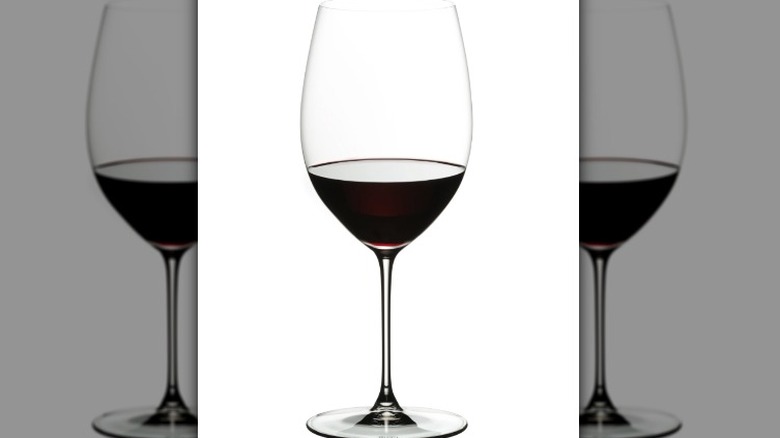 red wine glasses