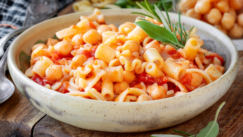 short pasta with chickpeas in bowl