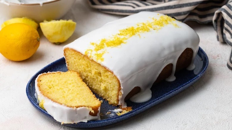 vanilla frosted lemon poundcake