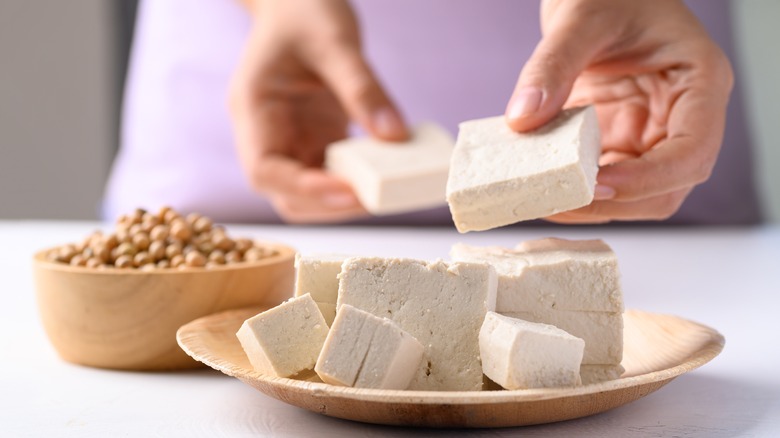 Tofu cubes on plate