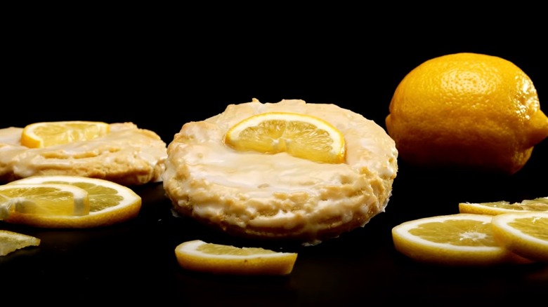 Crumbl lemon glaze cookies