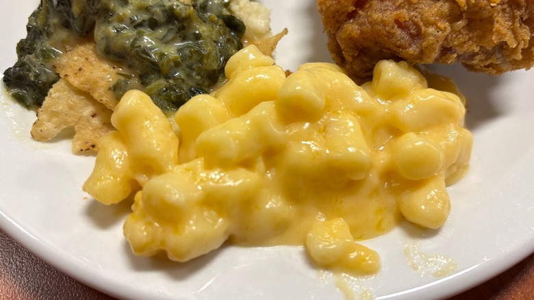 Golden Corral mac and cheese on white plate