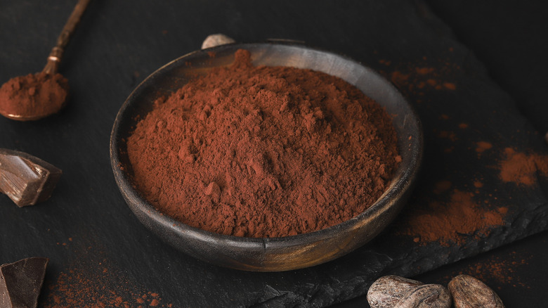 Cocoa powder in bowl