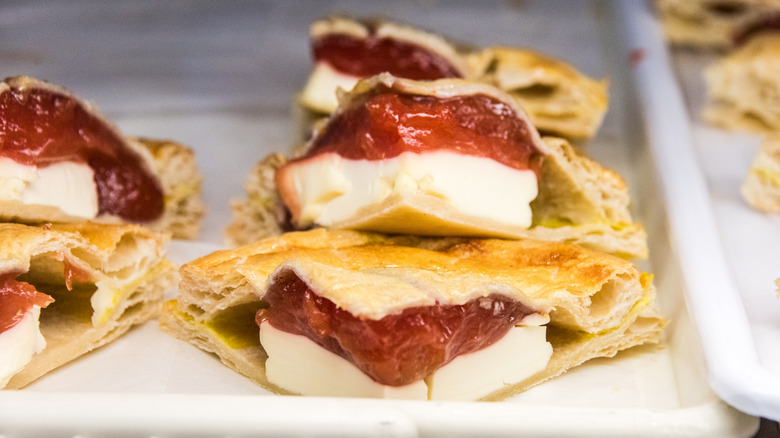 cuban cheese guava pastelitos