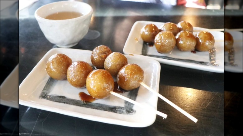 Soba dango on plates