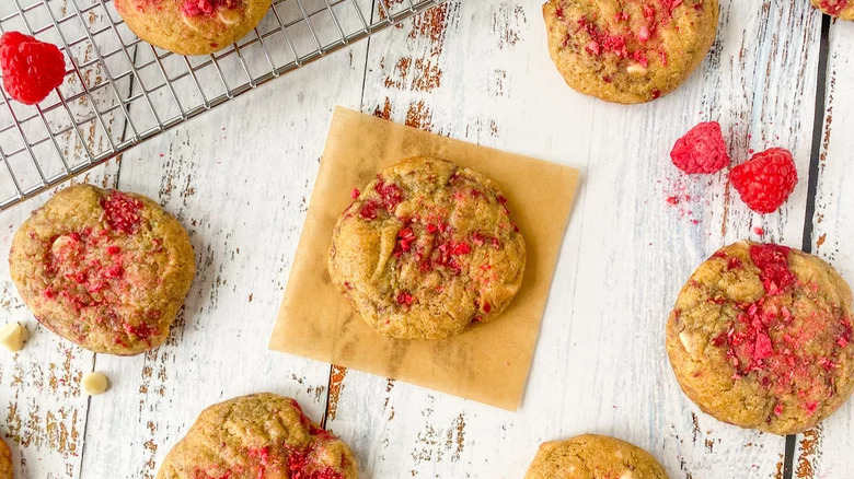 White Chocolate Raspberry Cookies