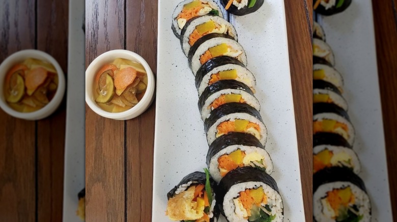 Kimbap on a white platter