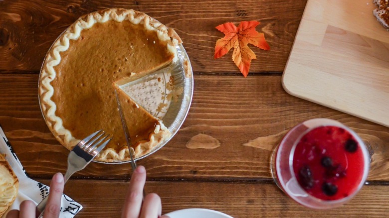 Thanksgiving pie and cocktail