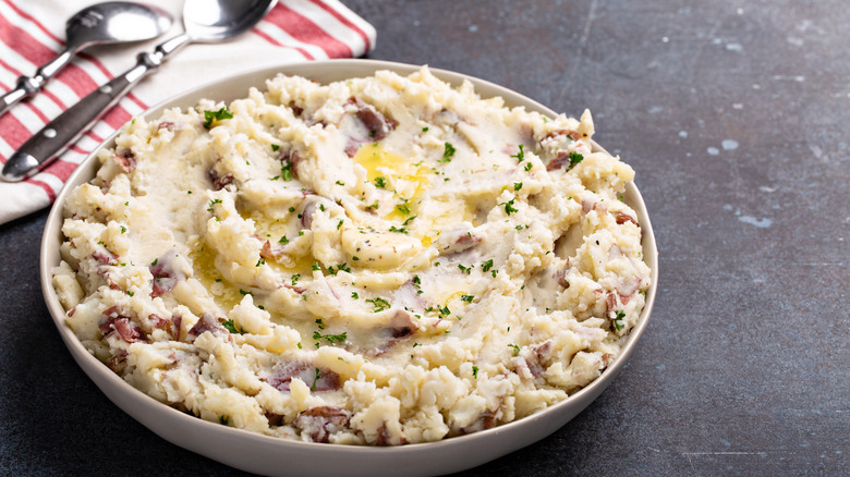 Mashed red potatoes with butter