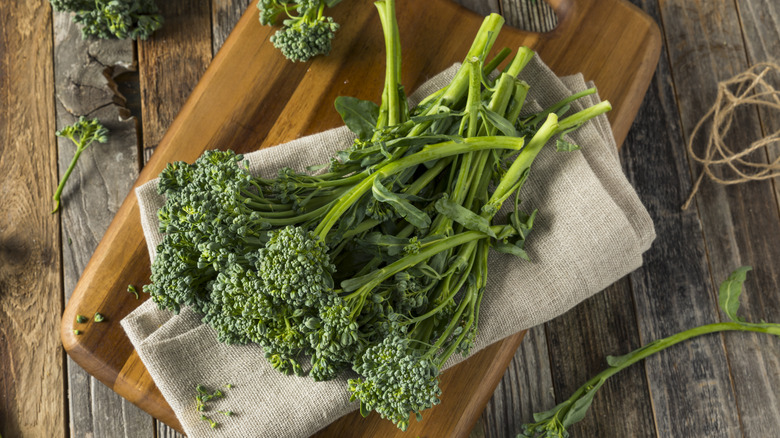 broccolini on cutting board 