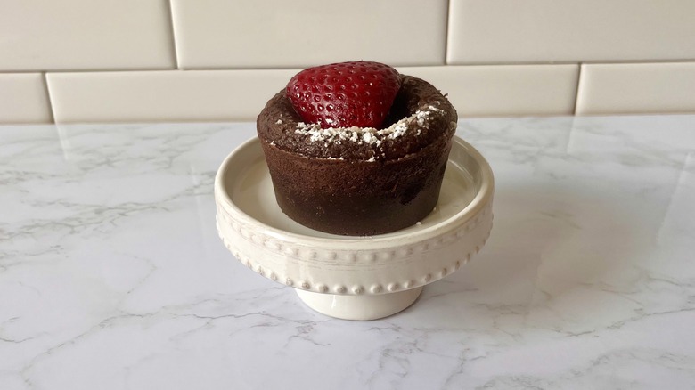 chocolate lava cake with strawberry