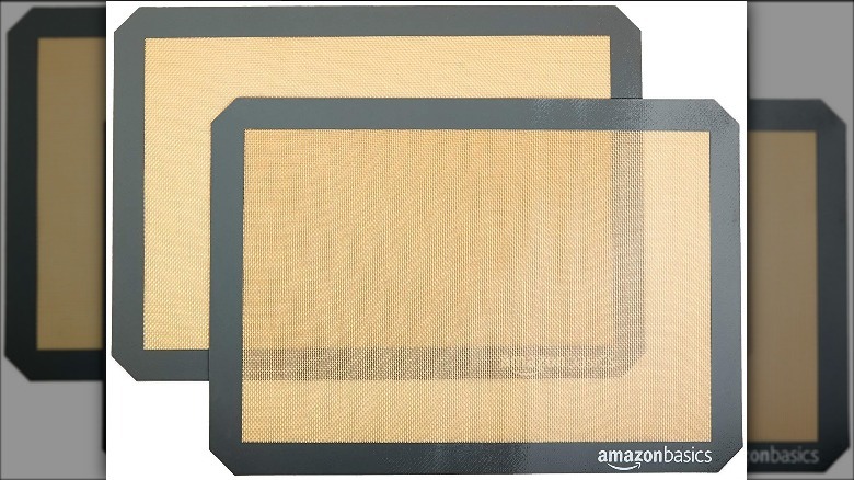 Two silicon baking mats