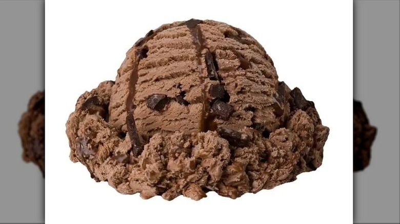 Braum's chocolate cheesecake ice cream