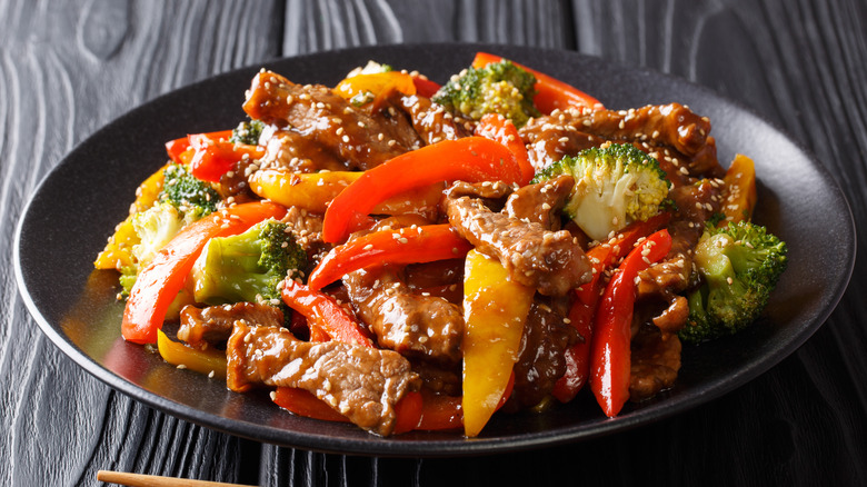 Philly cheesesteak stir fry