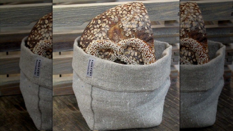 Thieffry Belgian Linen Bread Basket with loaves of bread