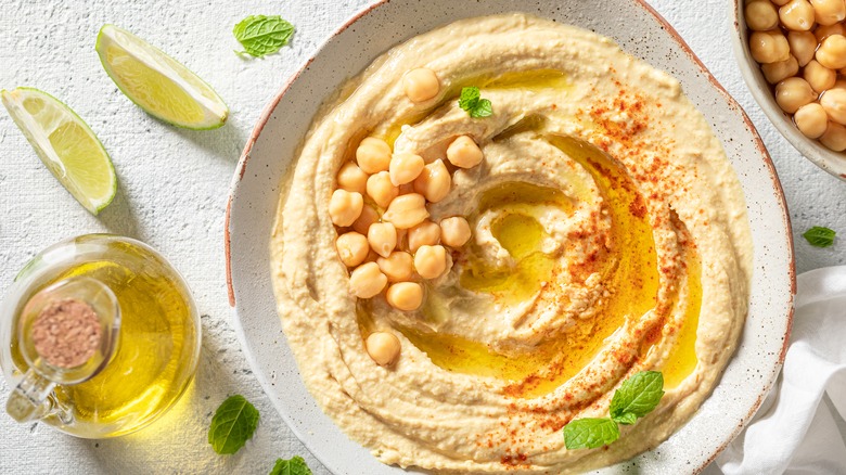 bowl of hummus with chickpeas